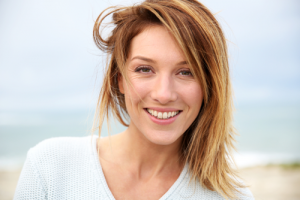 6 Reasons for Considering Dental Implants 300x200