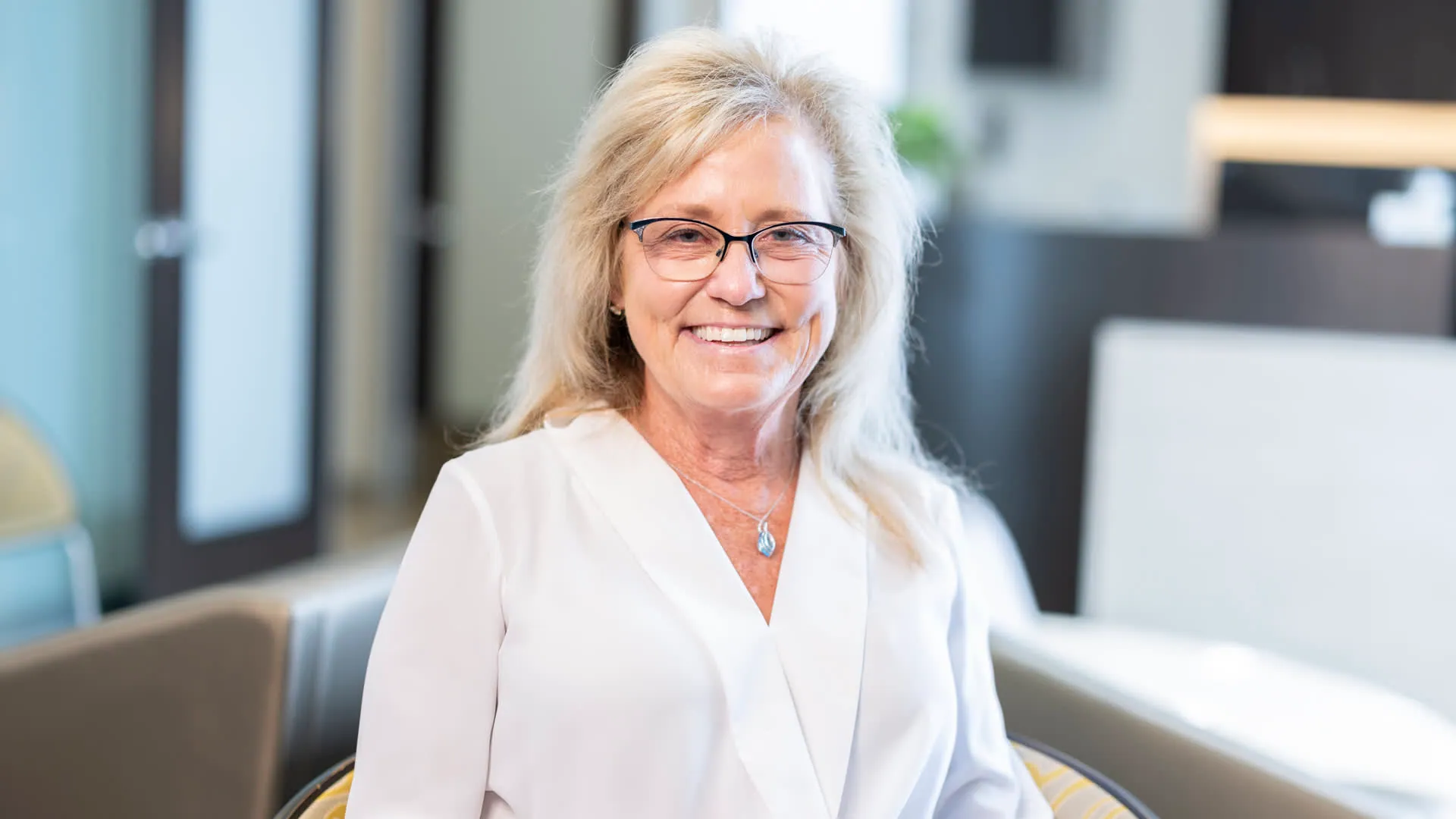Diana, a Secret Pro patient, sharing her experience