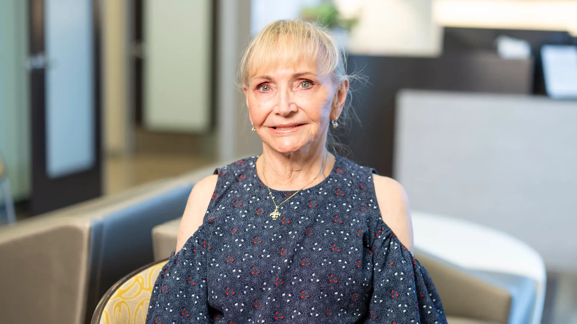 Judi, a tooth extraction and dental implant patient, sharing her experience