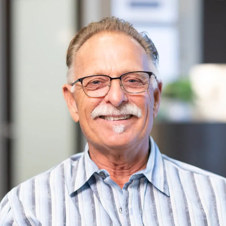 Steven, tooth extraction and dental implant patient at Inland Institute
