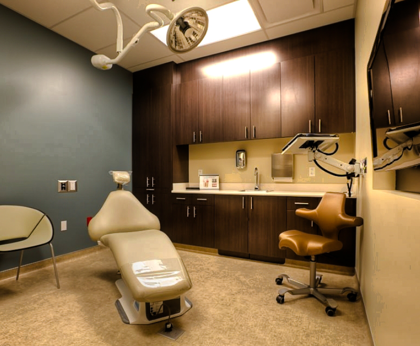 Dr gilbert office image 23